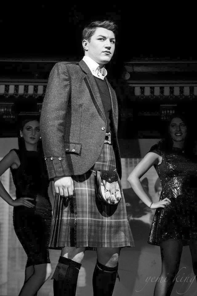 11129761_459560850869582_3646902947353954384_n